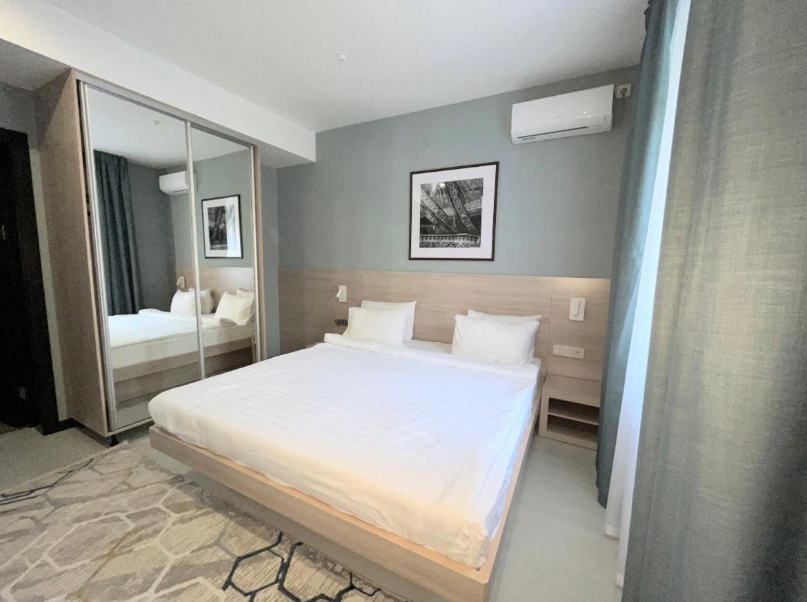 Resident Hotel Gogol Almaty Exterior foto