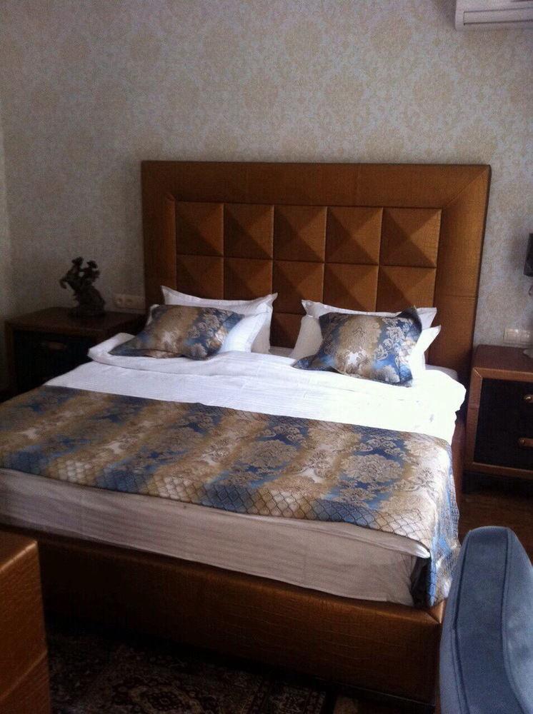 Resident Hotel Gogol Almaty Exterior foto